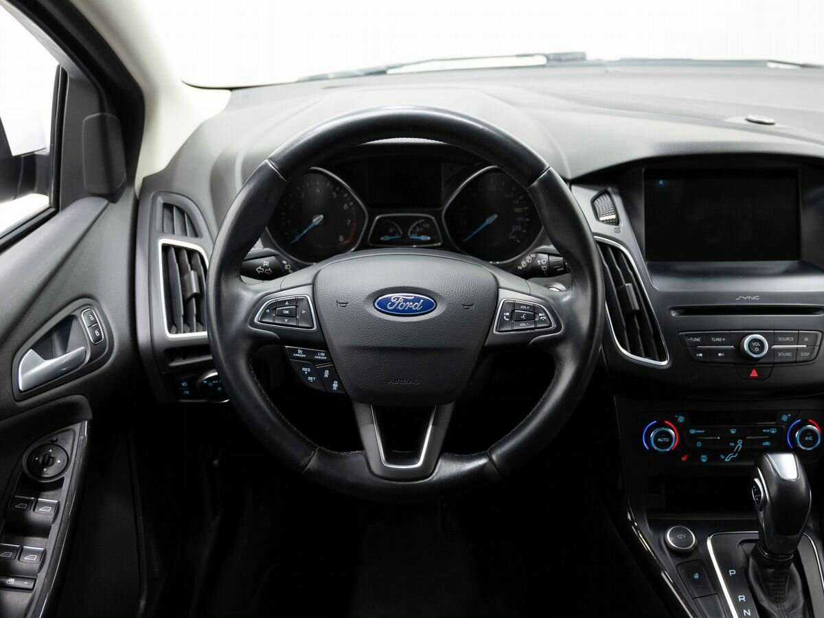 Купить Ford Focus с пробегом. Фото: #11