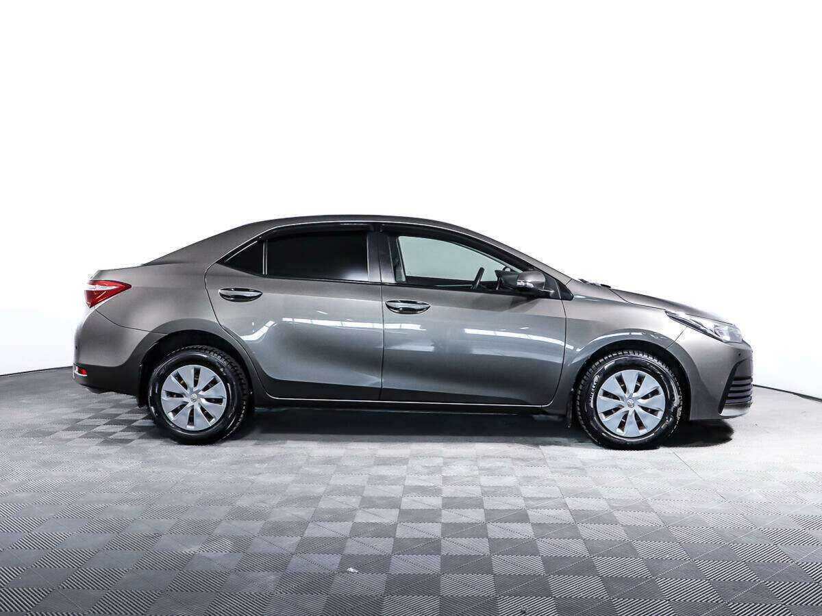 Купить Toyota Corolla с пробегом. Фото: #3