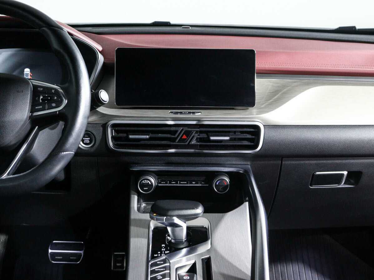 Купить Geely Coolray с пробегом. Фото: #12