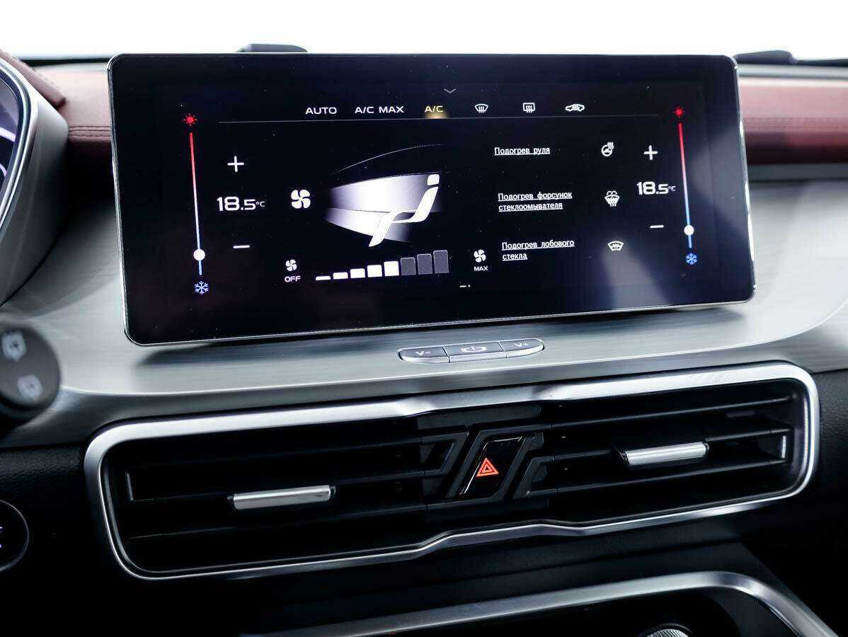 Купить Geely Coolray с пробегом. Фото: #17