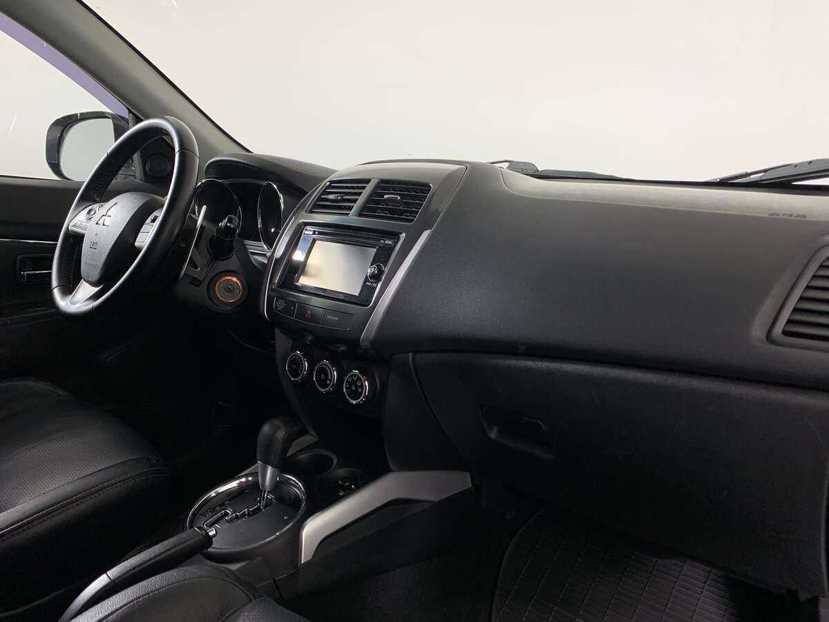 Купить Mitsubishi ASX с пробегом. Фото: #13