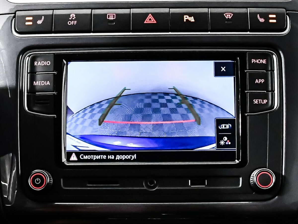 Купить Volkswagen Polo с пробегом. Фото: #12