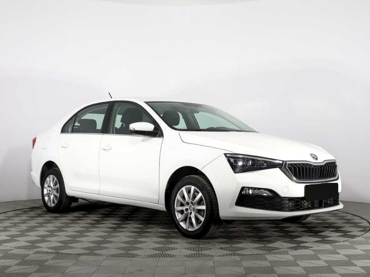 Купить Skoda Rapid с пробегом. Фото: #2