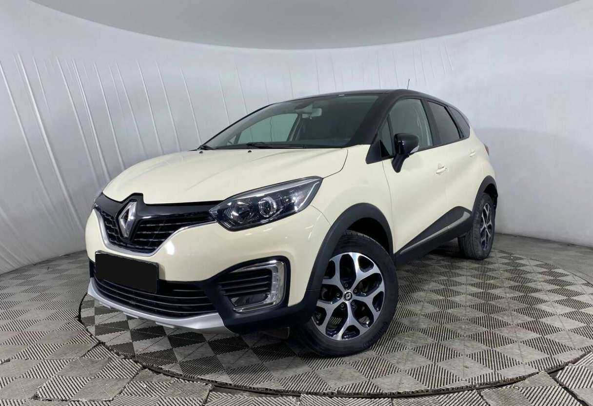 Купить Renault Kaptur с пробегом. Посмотреть фото
