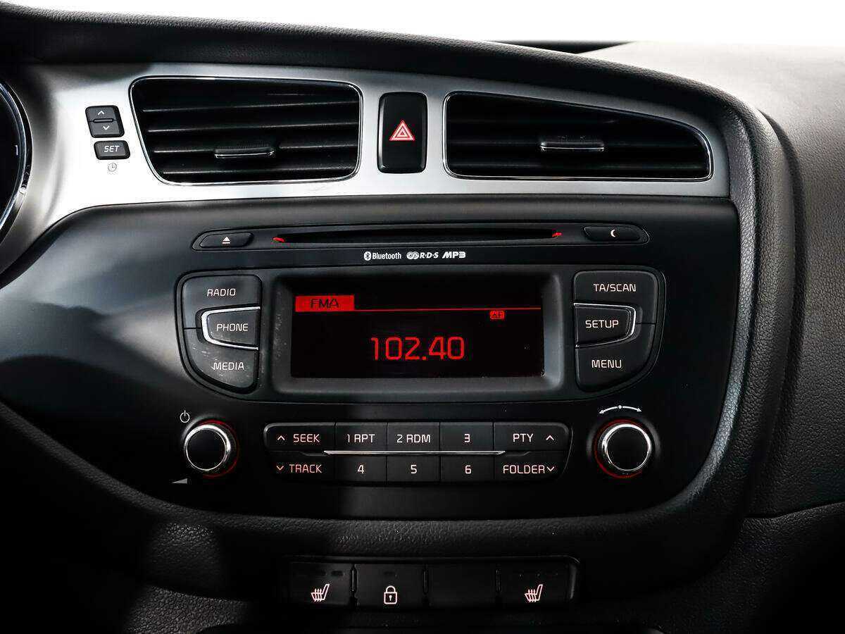 Купить Kia Ceed с пробегом. Фото: #12