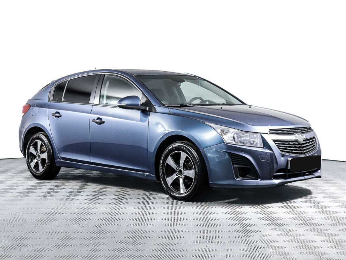 Купить Chevrolet Cruze с пробегом. Фото: #2