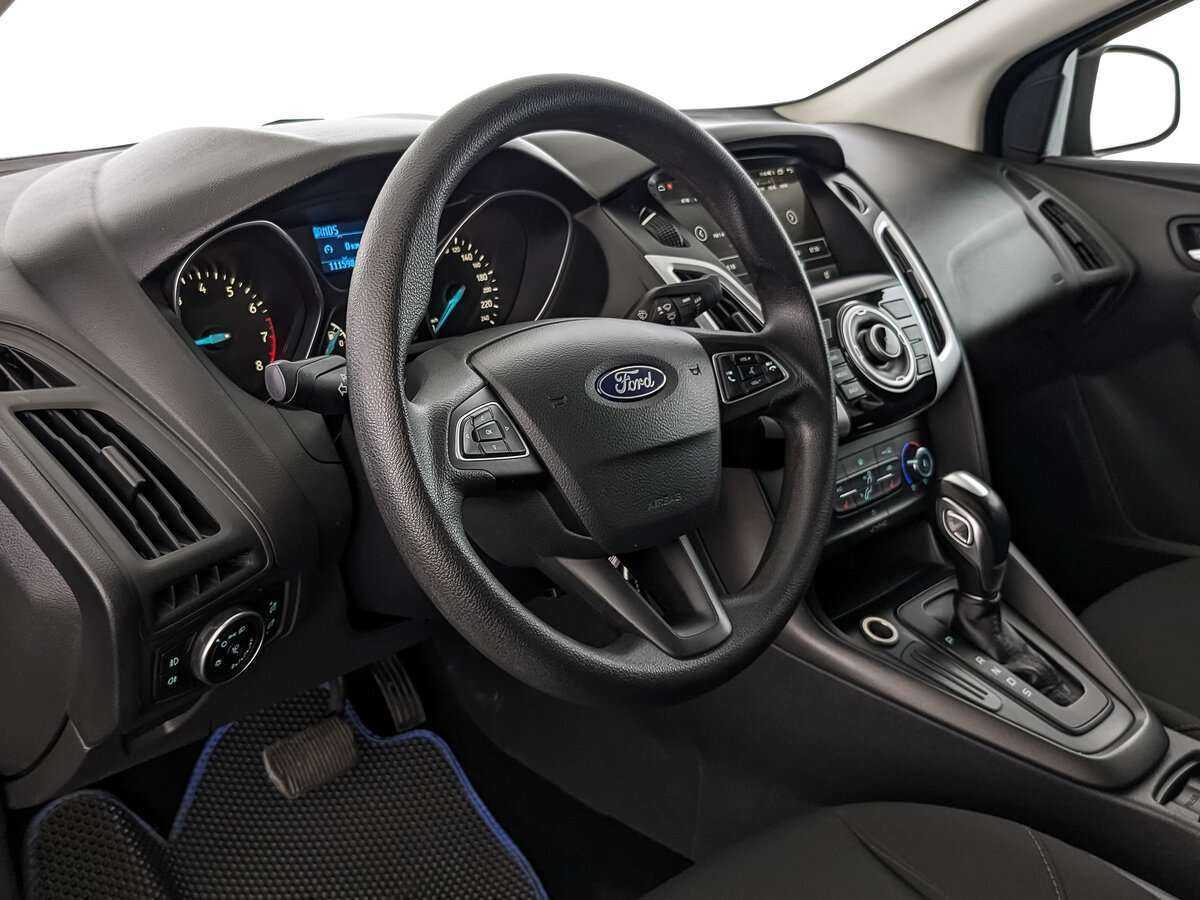 Купить Ford Focus с пробегом. Фото: #10