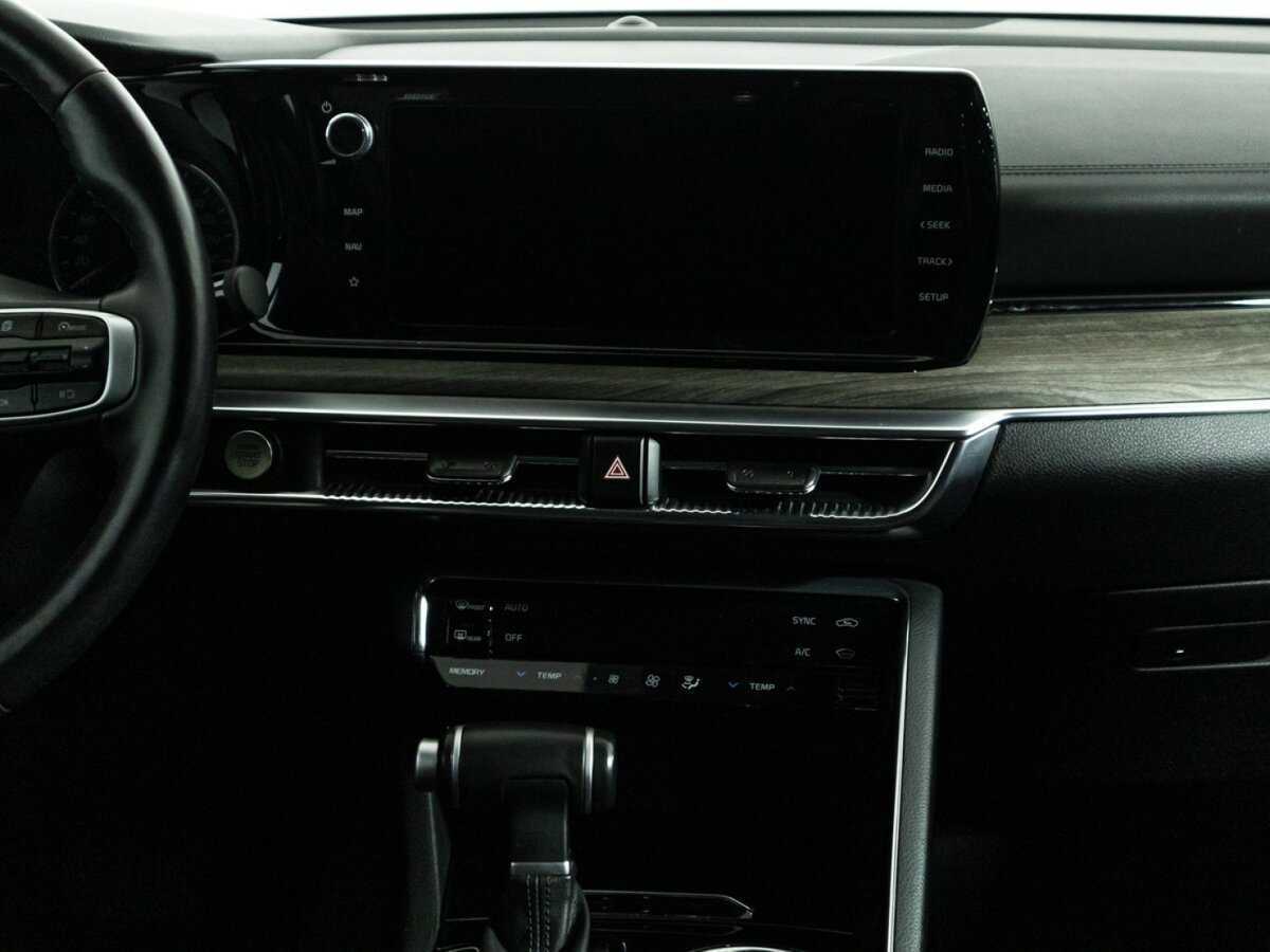 Купить Kia K5 с пробегом. Фото: #13