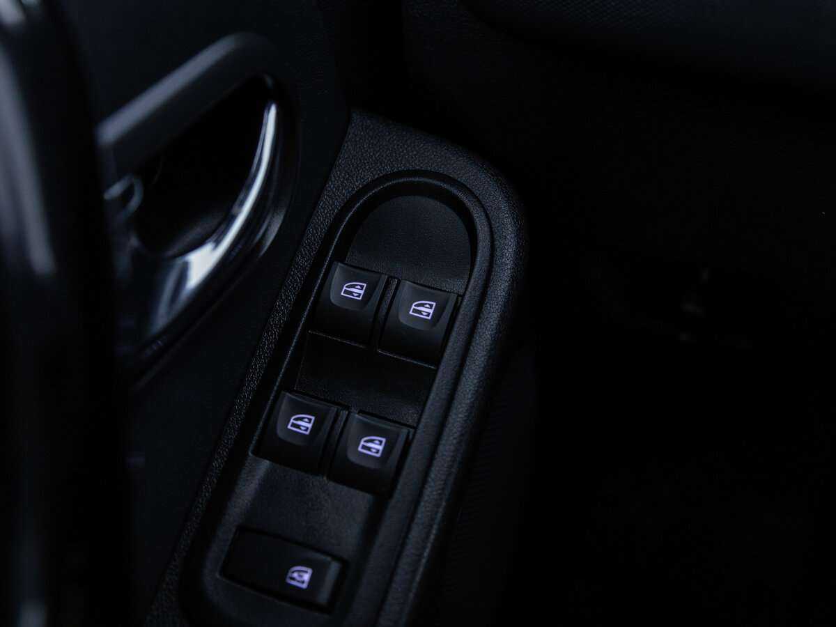 Купить Lada (ВАЗ) Largus с пробегом. Фото: #15