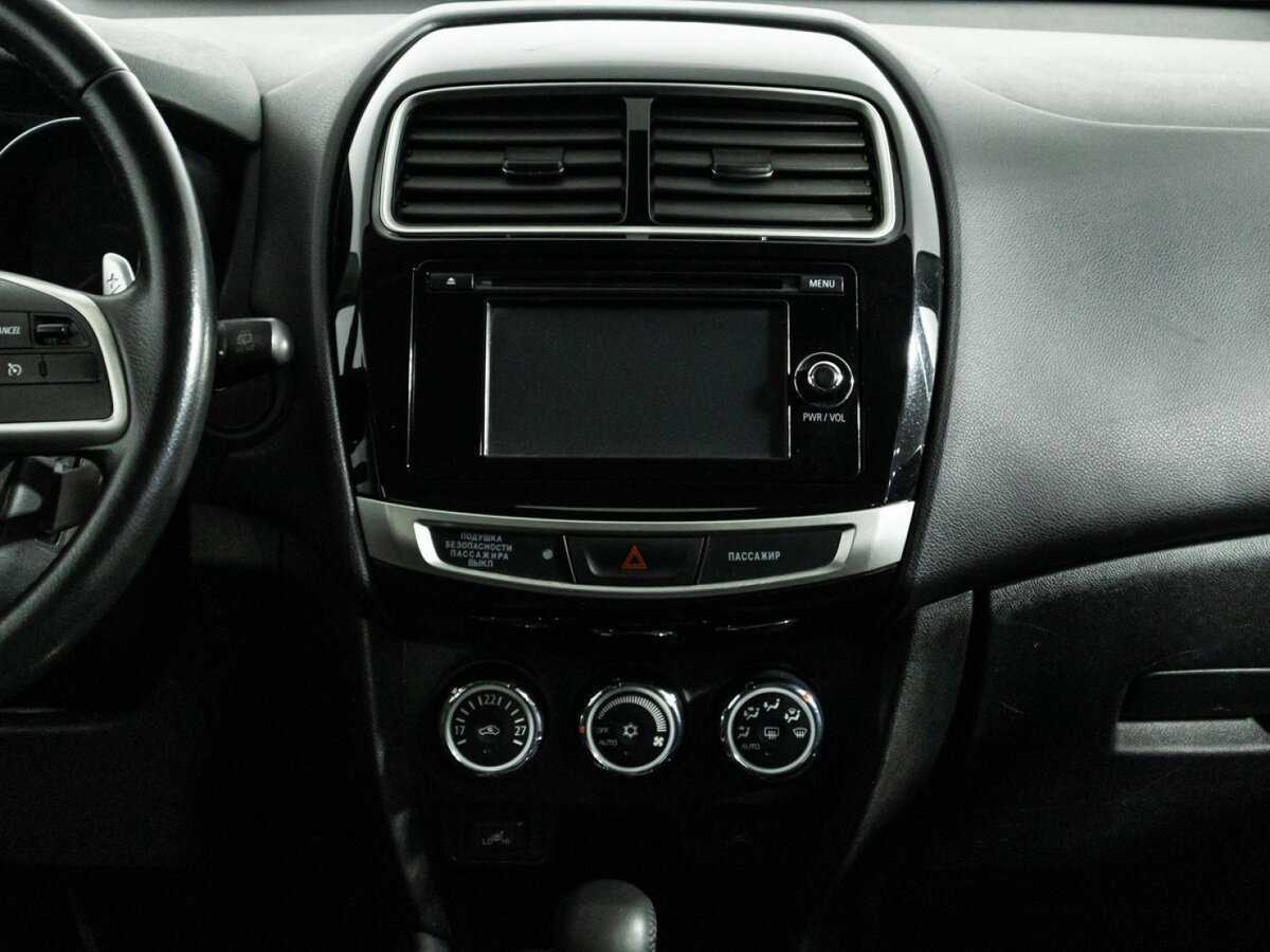 Купить Mitsubishi ASX с пробегом. Фото: #13