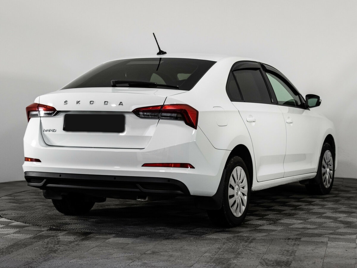 Купить Skoda Rapid с пробегом. Фото: #3