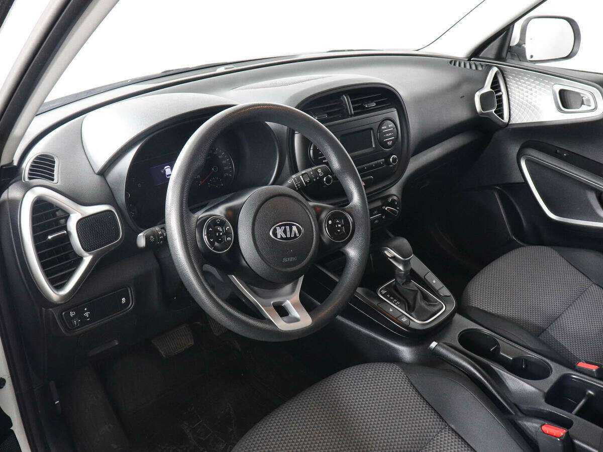Купить Kia Soul с пробегом. Фото: #8