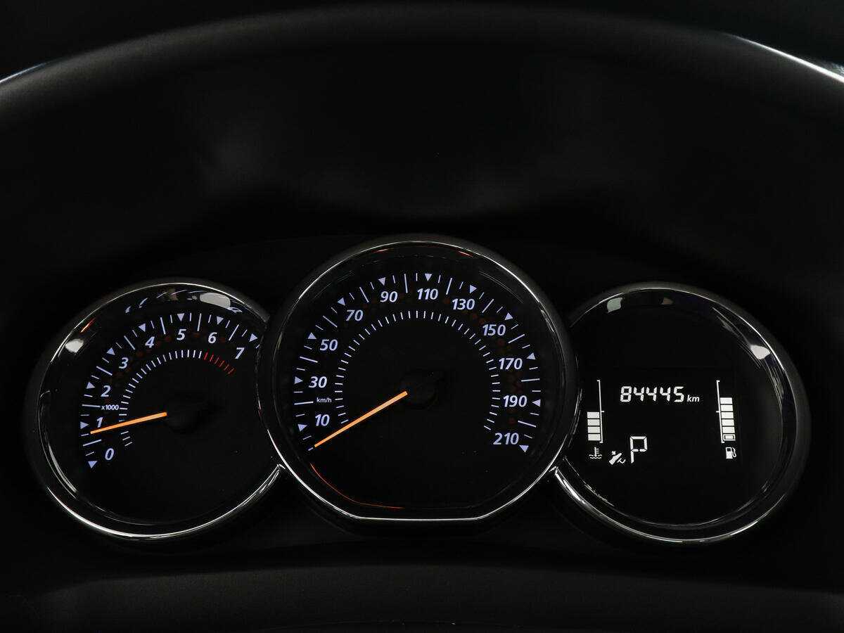 Купить Renault Logan с пробегом. Фото: #10