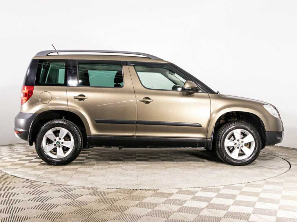 Купить Skoda Yeti с пробегом. Фото: #3