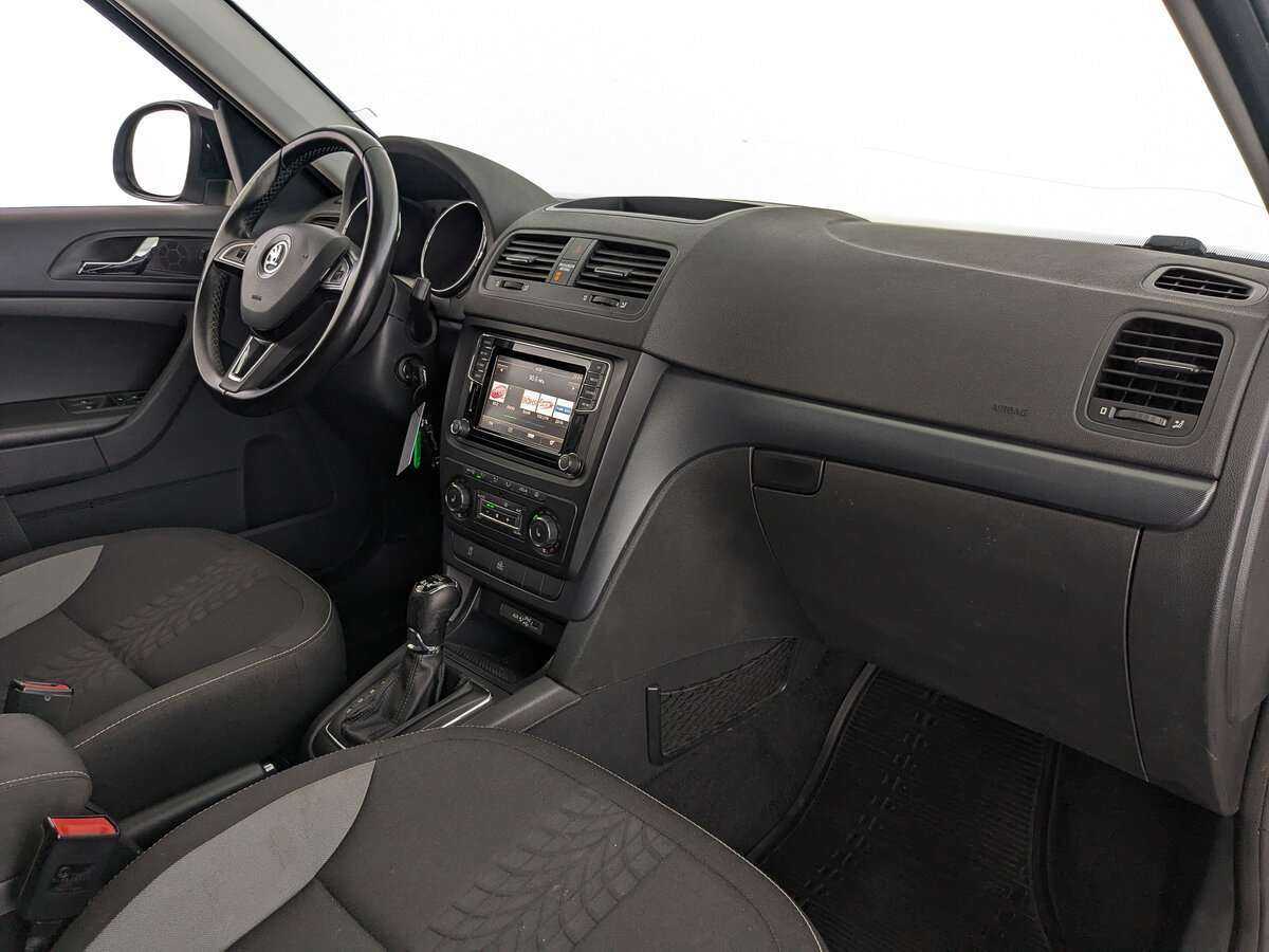 Купить Skoda Yeti с пробегом. Фото: #8
