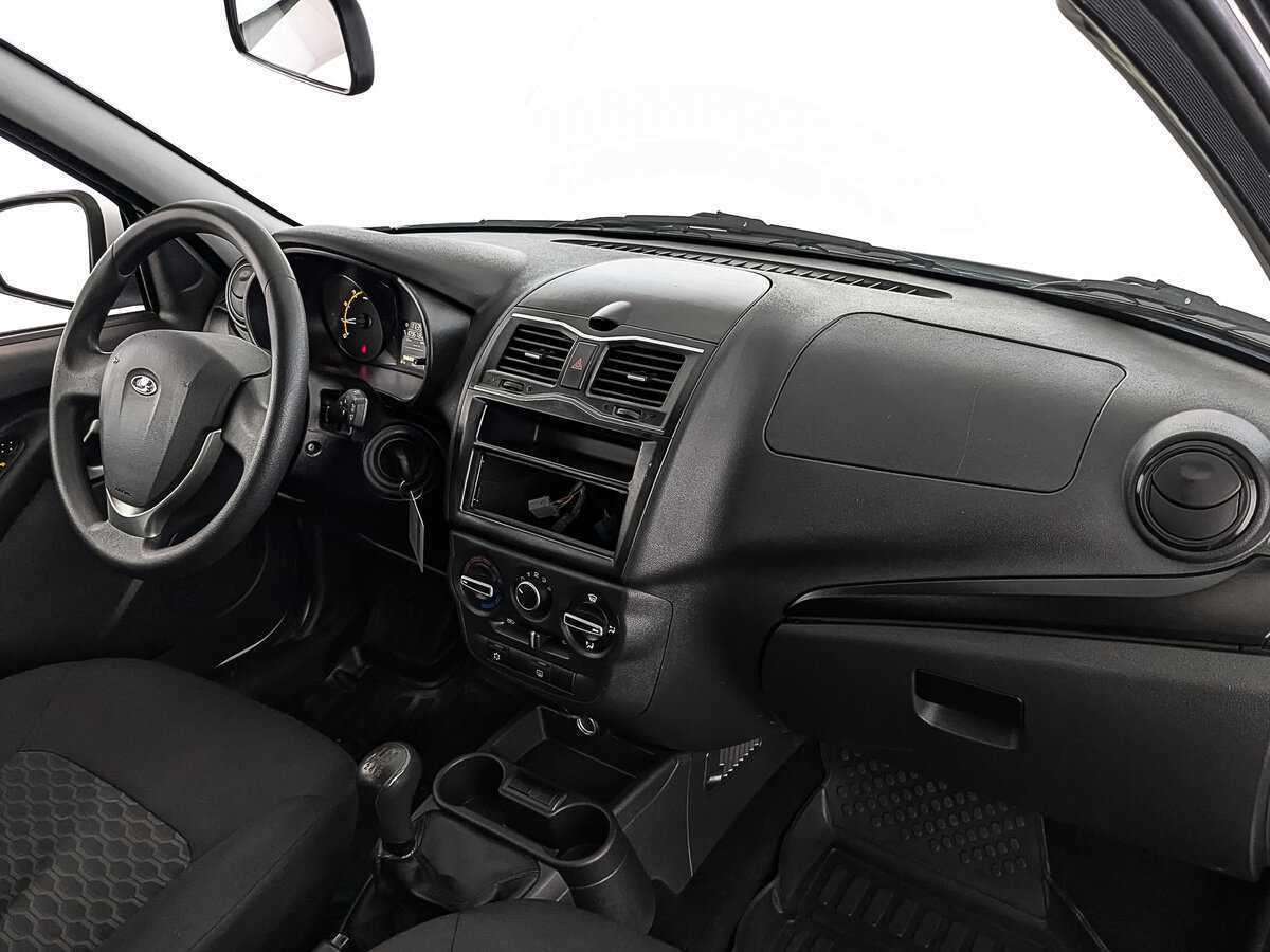 Купить Lada (ВАЗ) Granta с пробегом. Фото: #12