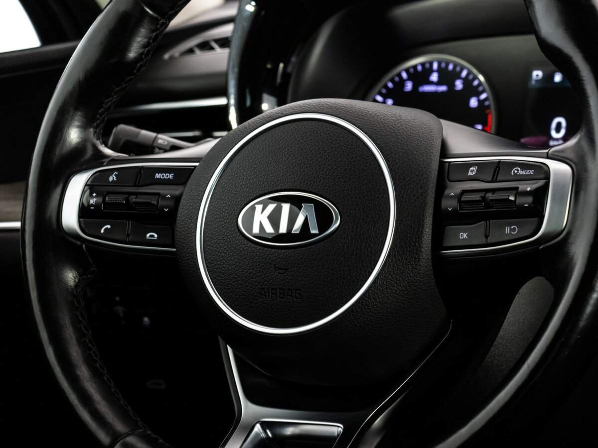 Купить Kia K5 с пробегом. Фото: #10