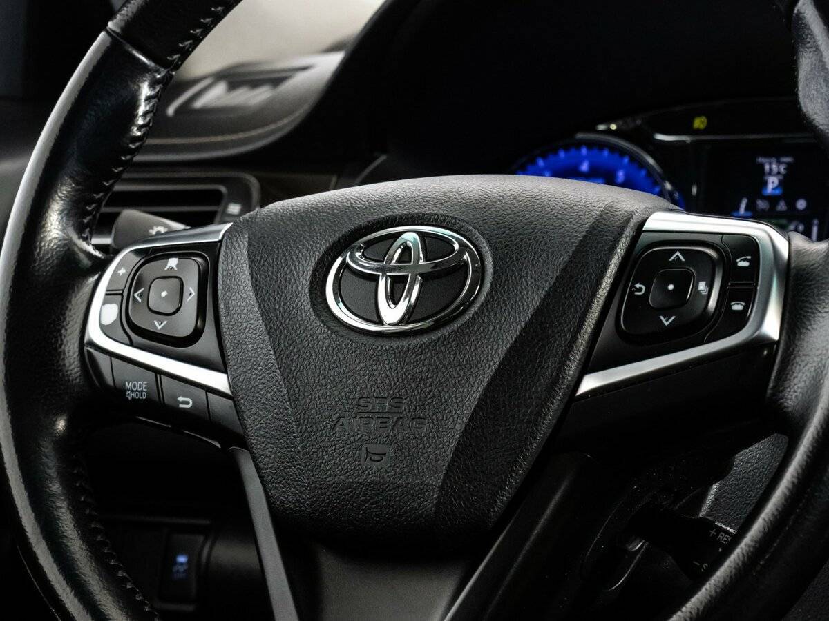Купить Toyota Camry с пробегом. Фото: #10