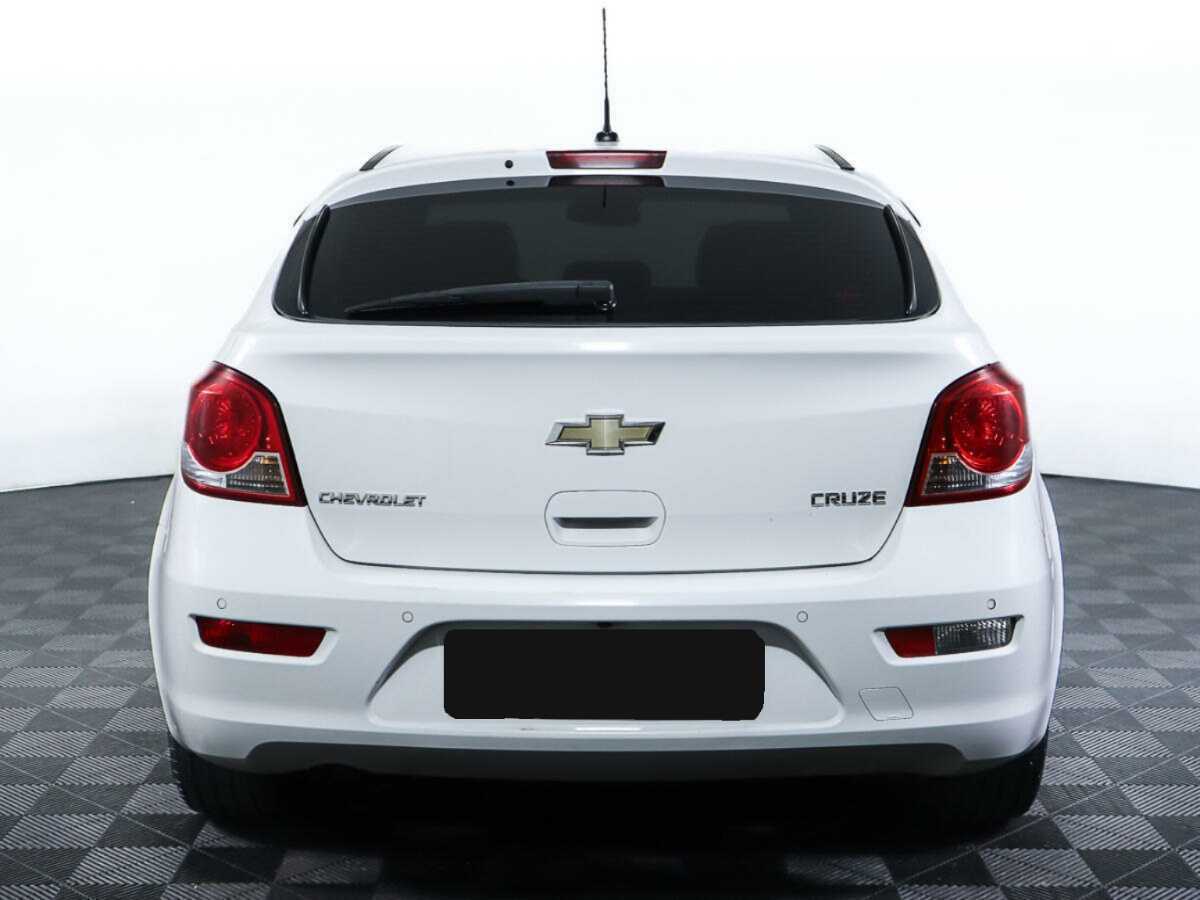 Купить Chevrolet Cruze с пробегом. Фото: #4