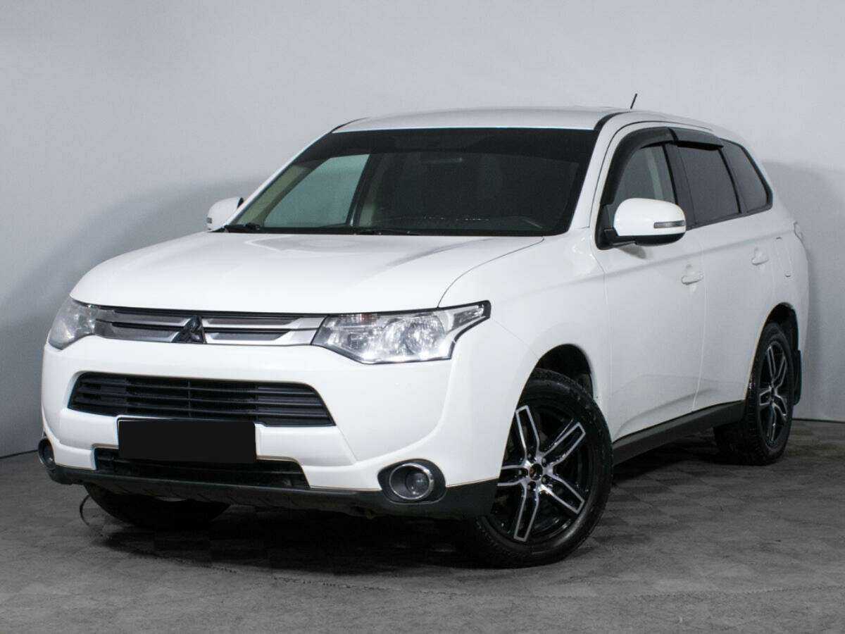 Купить Mitsubishi Outlander с пробегом. Фото: #0