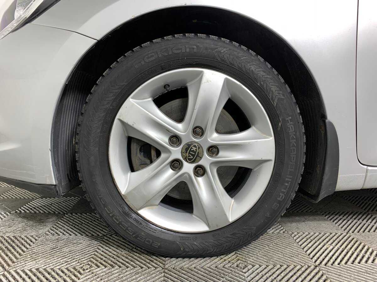 Купить Kia Ceed с пробегом. Фото: #8