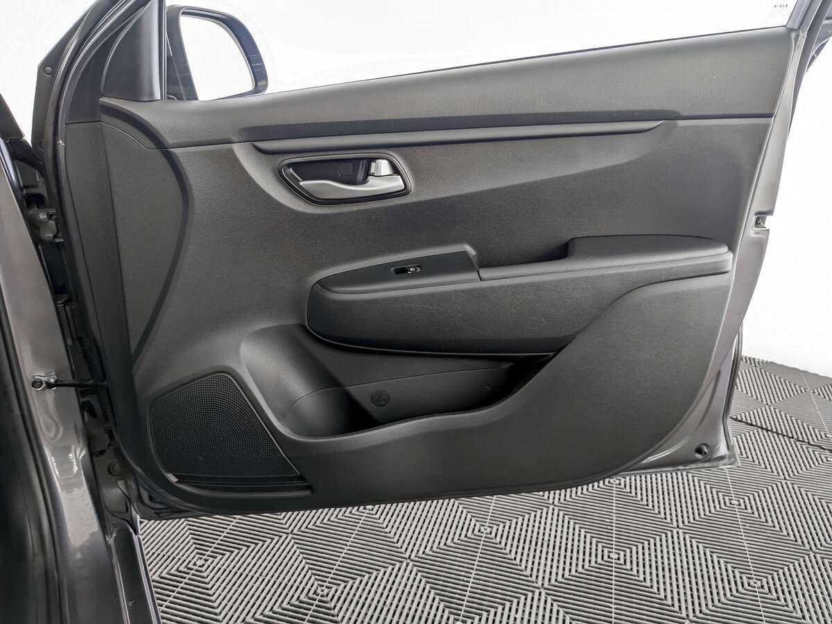 Купить Kia Rio с пробегом. Фото: #19