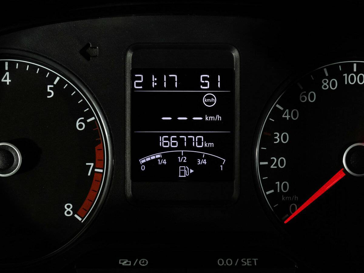 Купить Volkswagen Polo с пробегом. Фото: #13