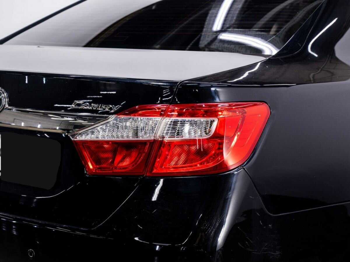 Купить Toyota Camry с пробегом. Фото: #24