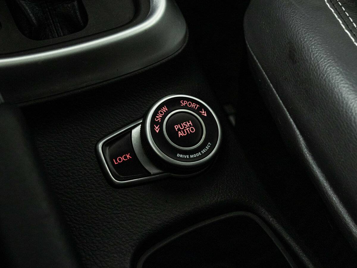 Купить Suzuki SX4 с пробегом. Фото: #19