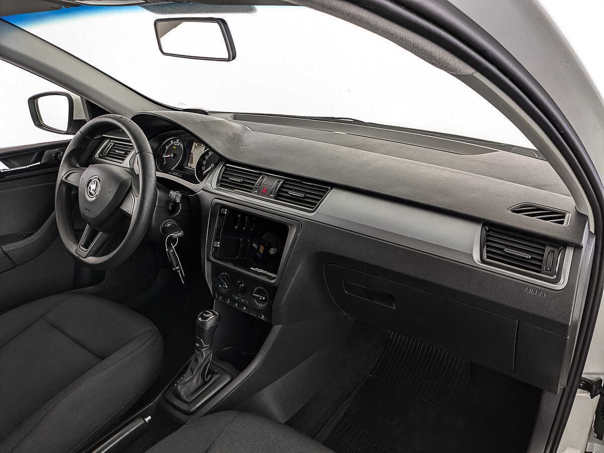 Купить Skoda Rapid с пробегом. Фото: #11