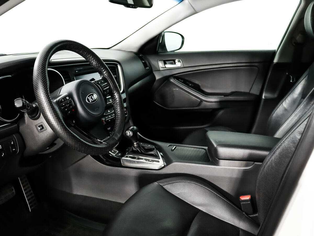 Купить Kia Optima с пробегом. Фото: #8