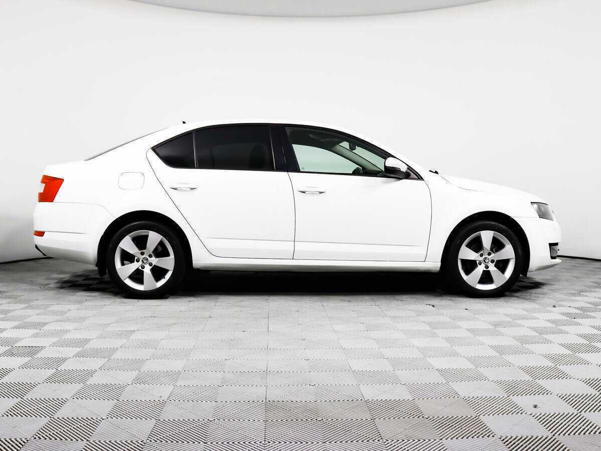 Купить Skoda Octavia с пробегом. Фото: #3