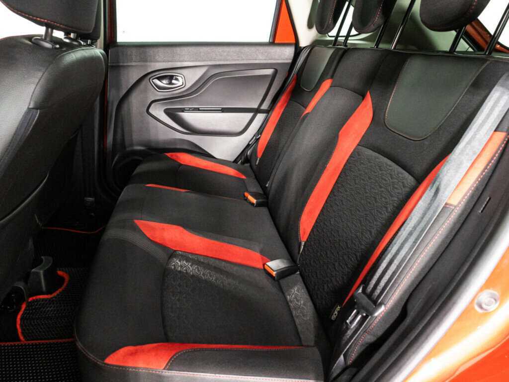 Купить Lada (ВАЗ) XRAY с пробегом. Фото: #9