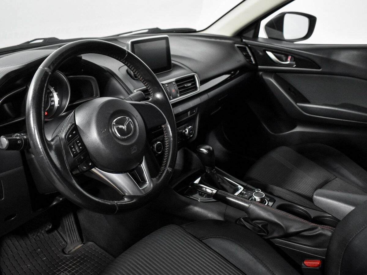 Купить Mazda 3 с пробегом. Фото: #6