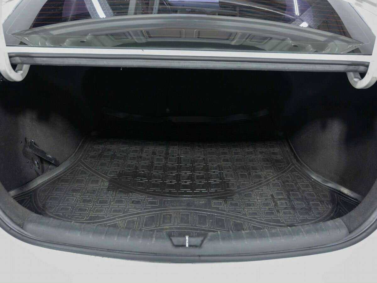 Купить Kia Rio с пробегом. Фото: #23