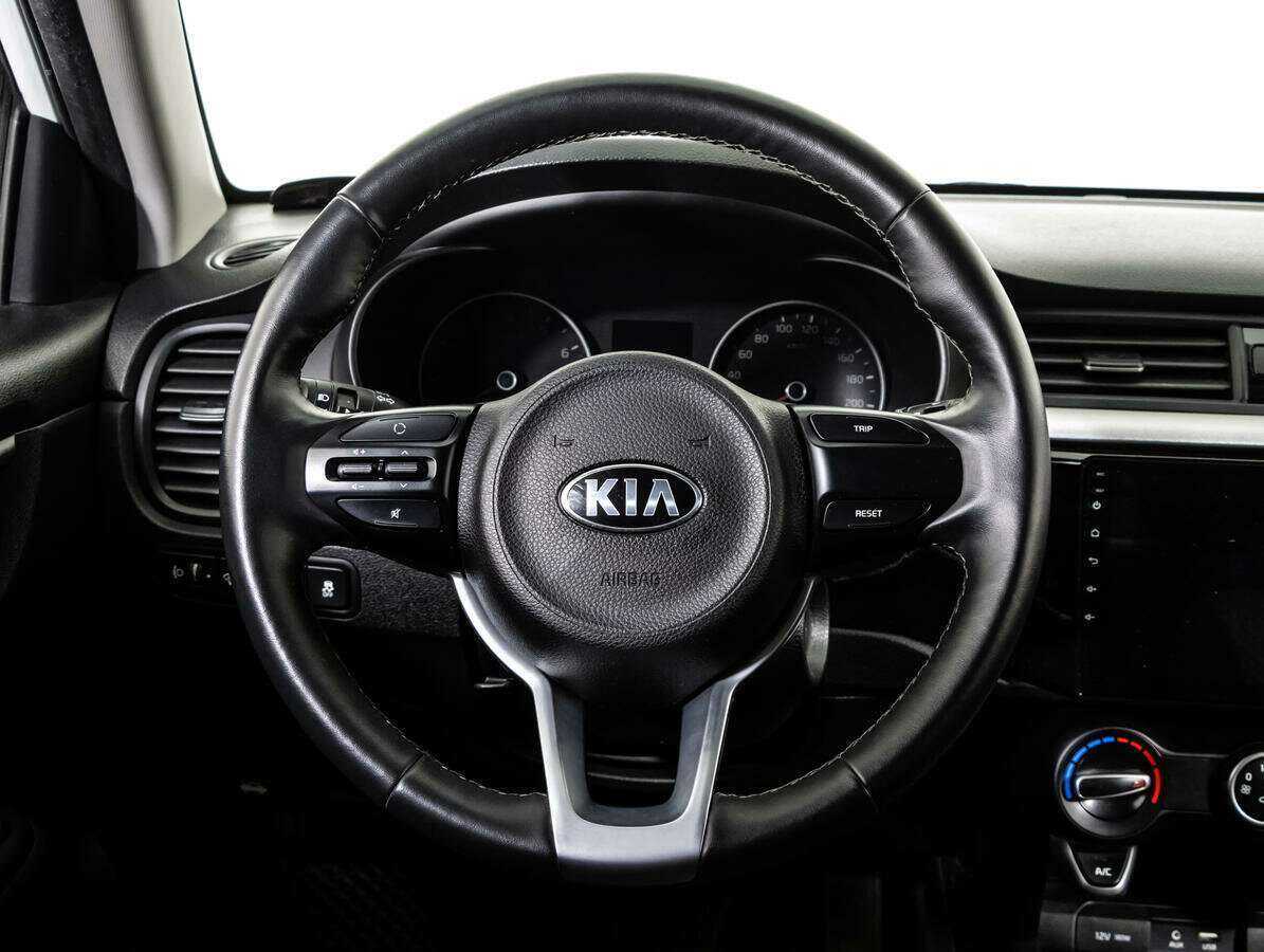 Купить Kia Rio с пробегом. Фото: #11