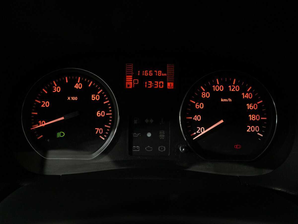 Купить Nissan Terrano с пробегом. Фото: #11