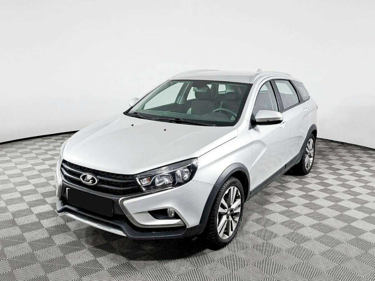 Купить Lada (ВАЗ) Vesta с пробегом. Посмотреть фото