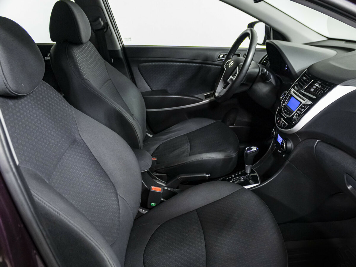 Купить Hyundai Solaris с пробегом. Фото: #8