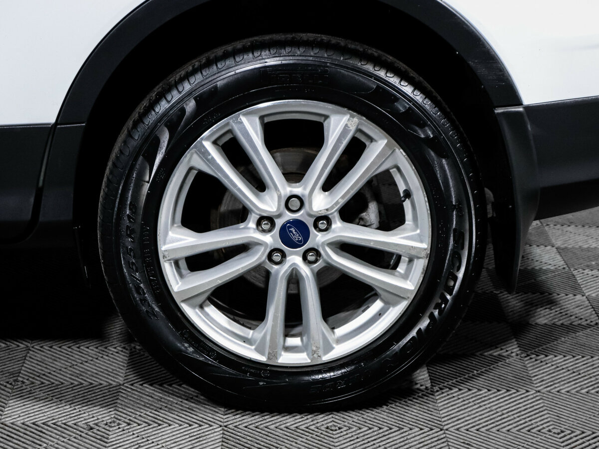 Купить Ford Kuga с пробегом. Фото: #12