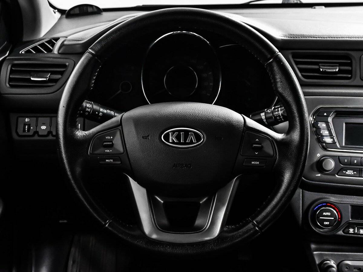 Купить Kia Rio с пробегом. Фото: #11