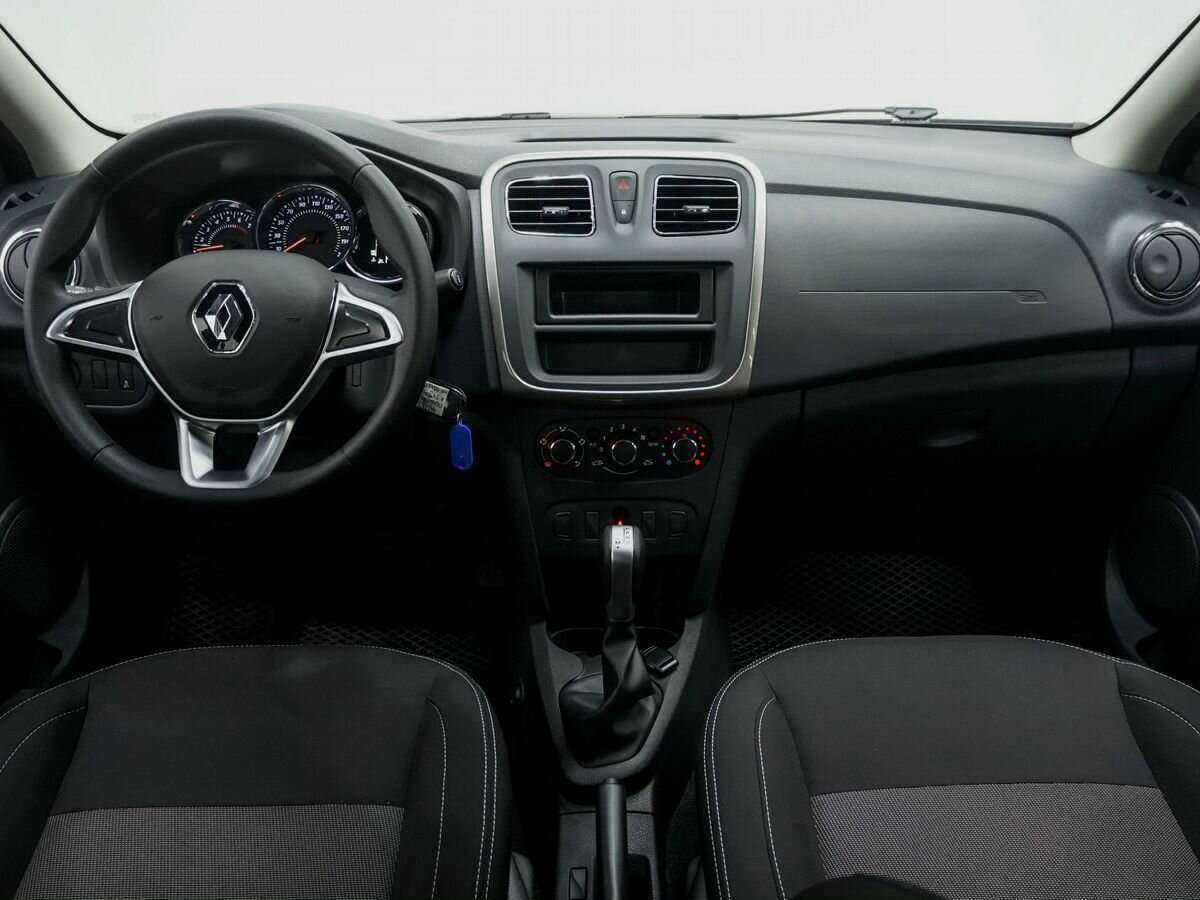 Купить Renault Logan с пробегом. Фото: #9
