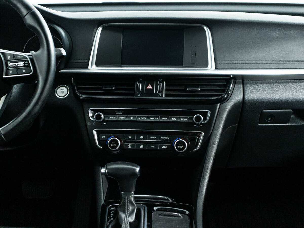 Купить Kia Optima с пробегом. Фото: #13