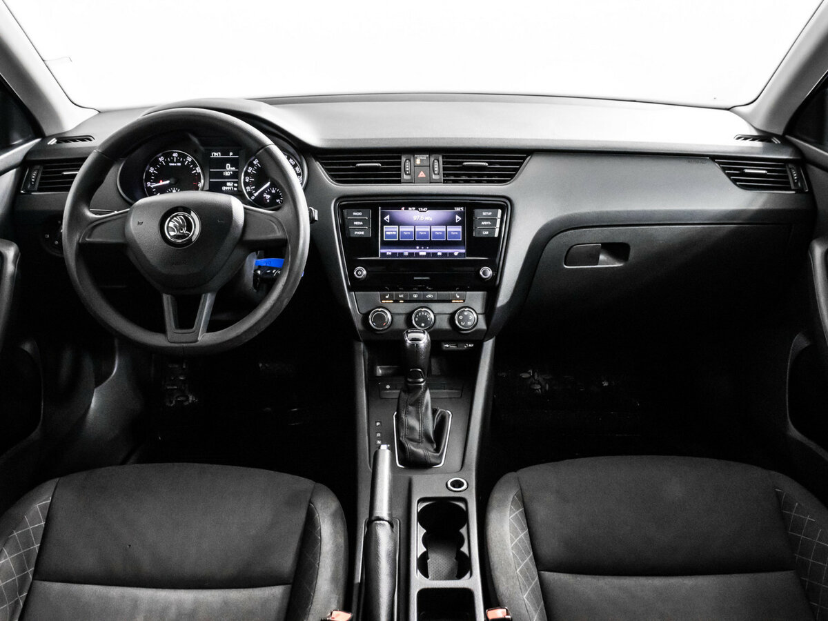 Купить Skoda Octavia с пробегом. Фото: #8