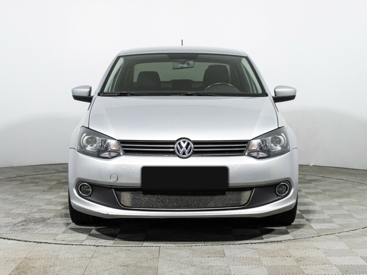 Купить Volkswagen Polo с пробегом. Фото: #1
