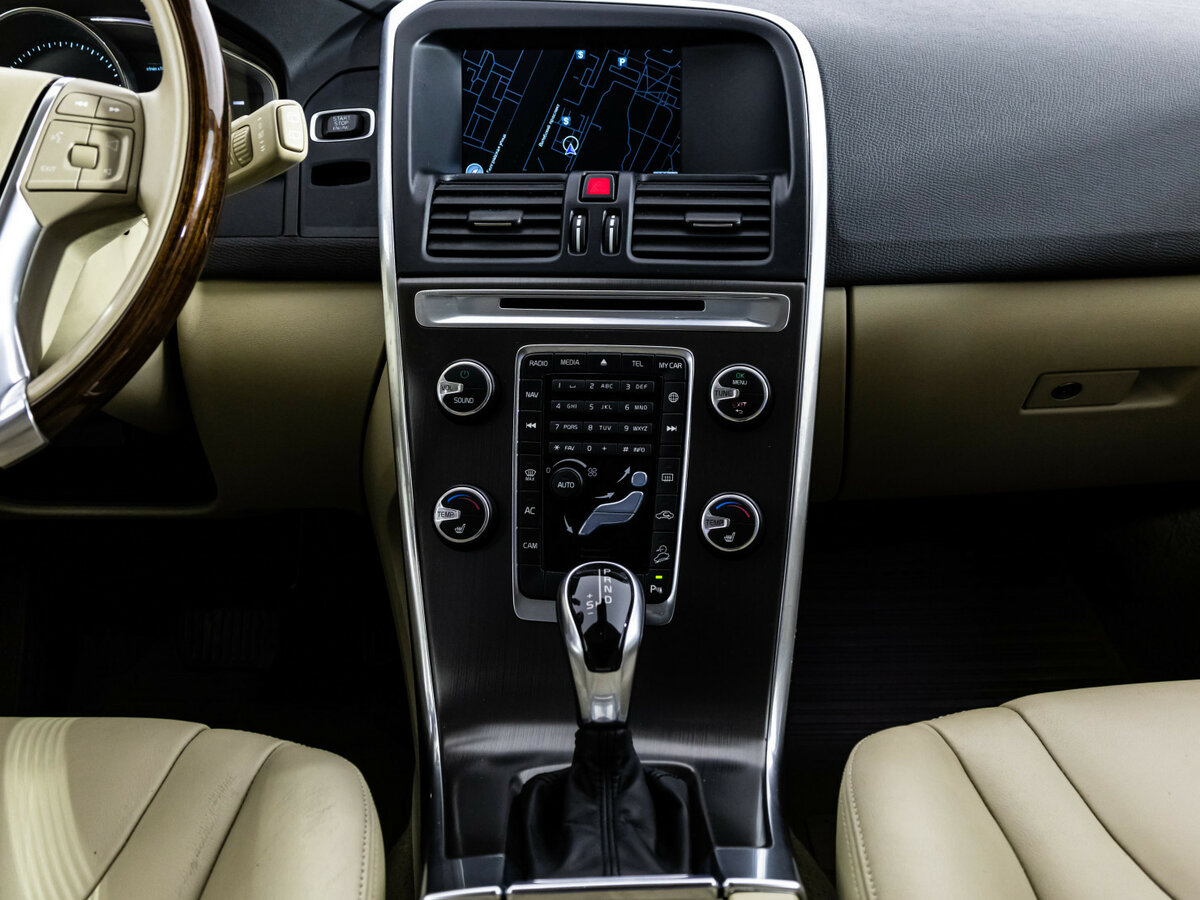 Купить Volvo XC60 с пробегом. Фото: #9