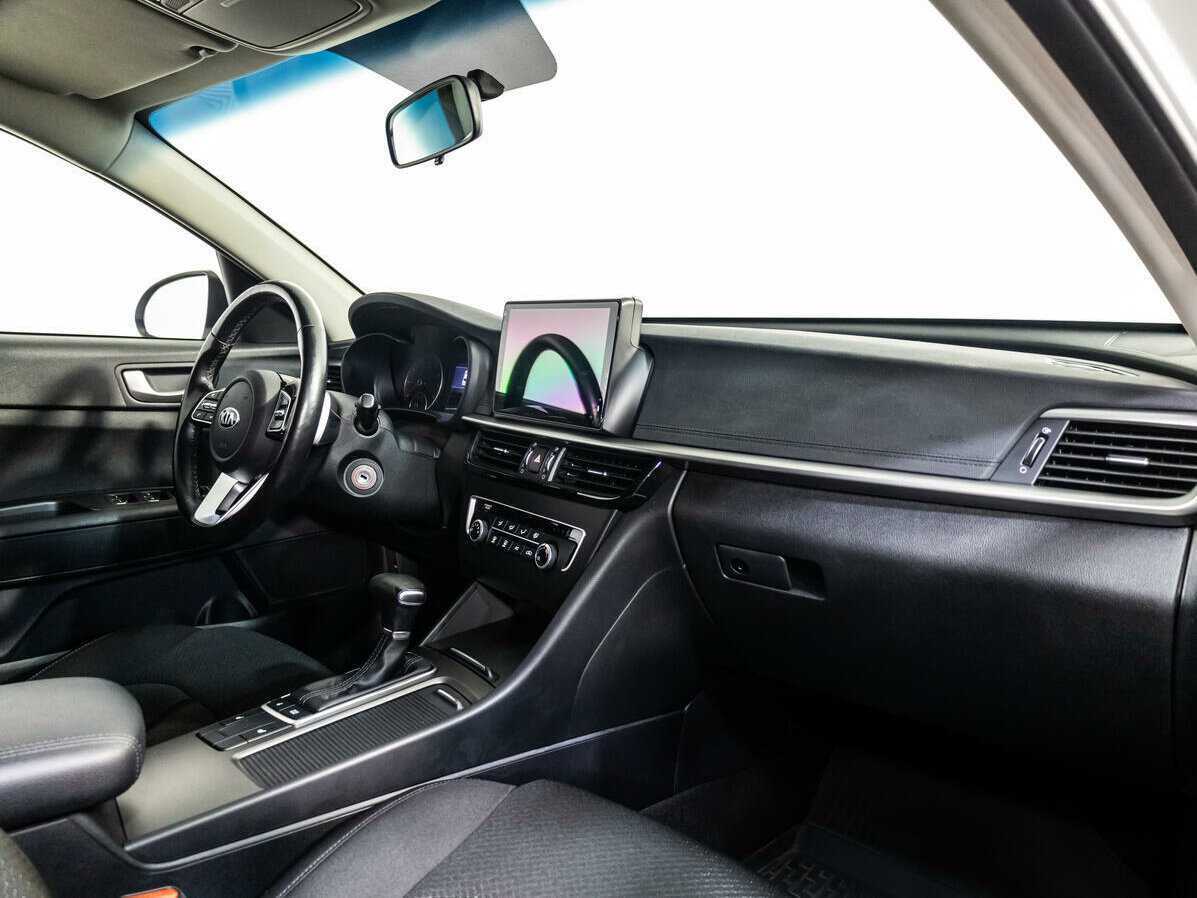 Купить Kia Optima с пробегом. Фото: #7