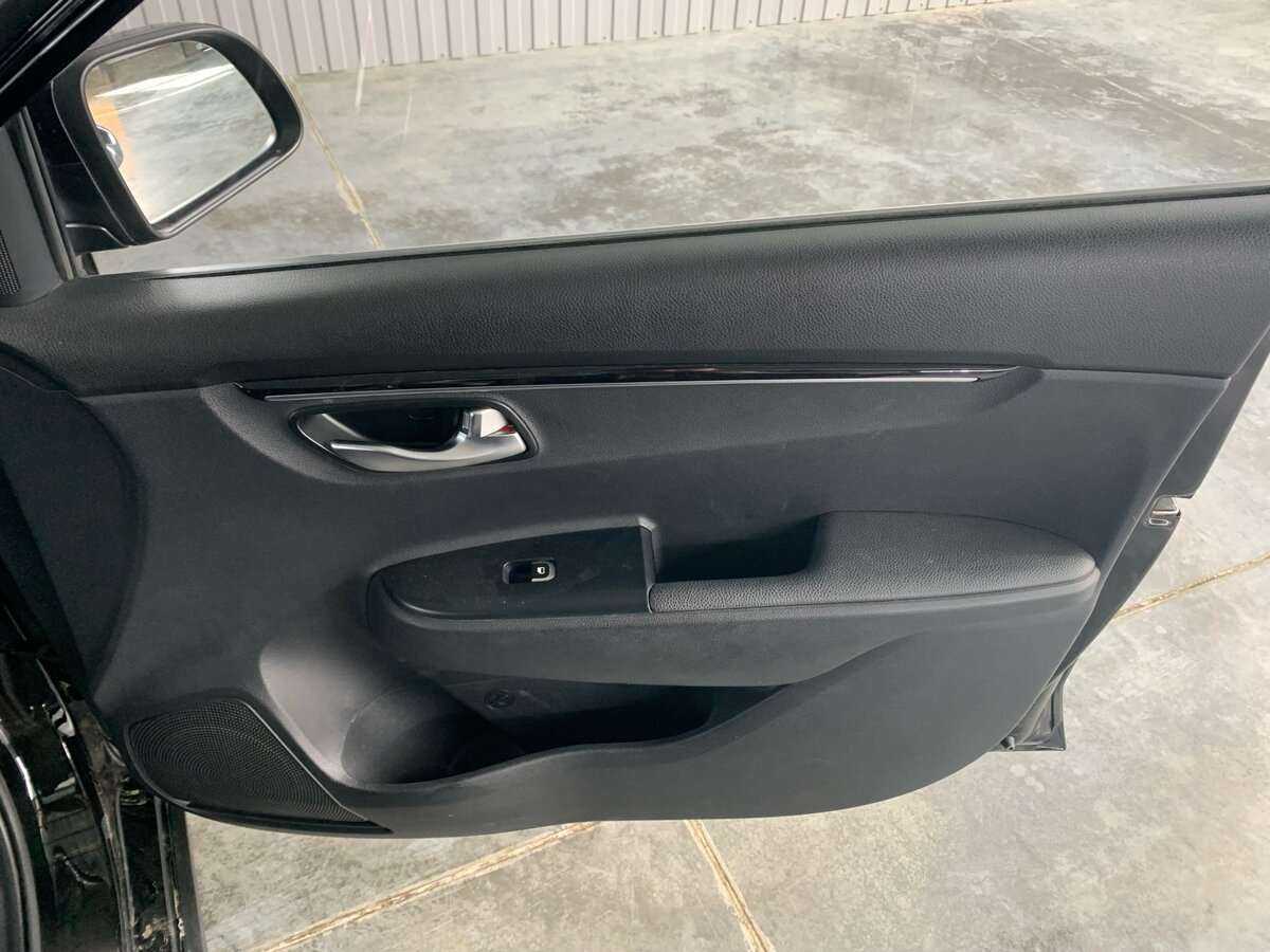 Купить Kia Rio с пробегом. Фото: #19