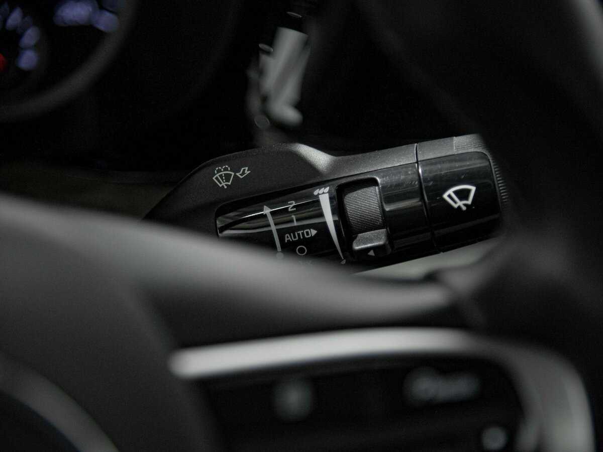 Купить Kia K5 с пробегом. Фото: #9