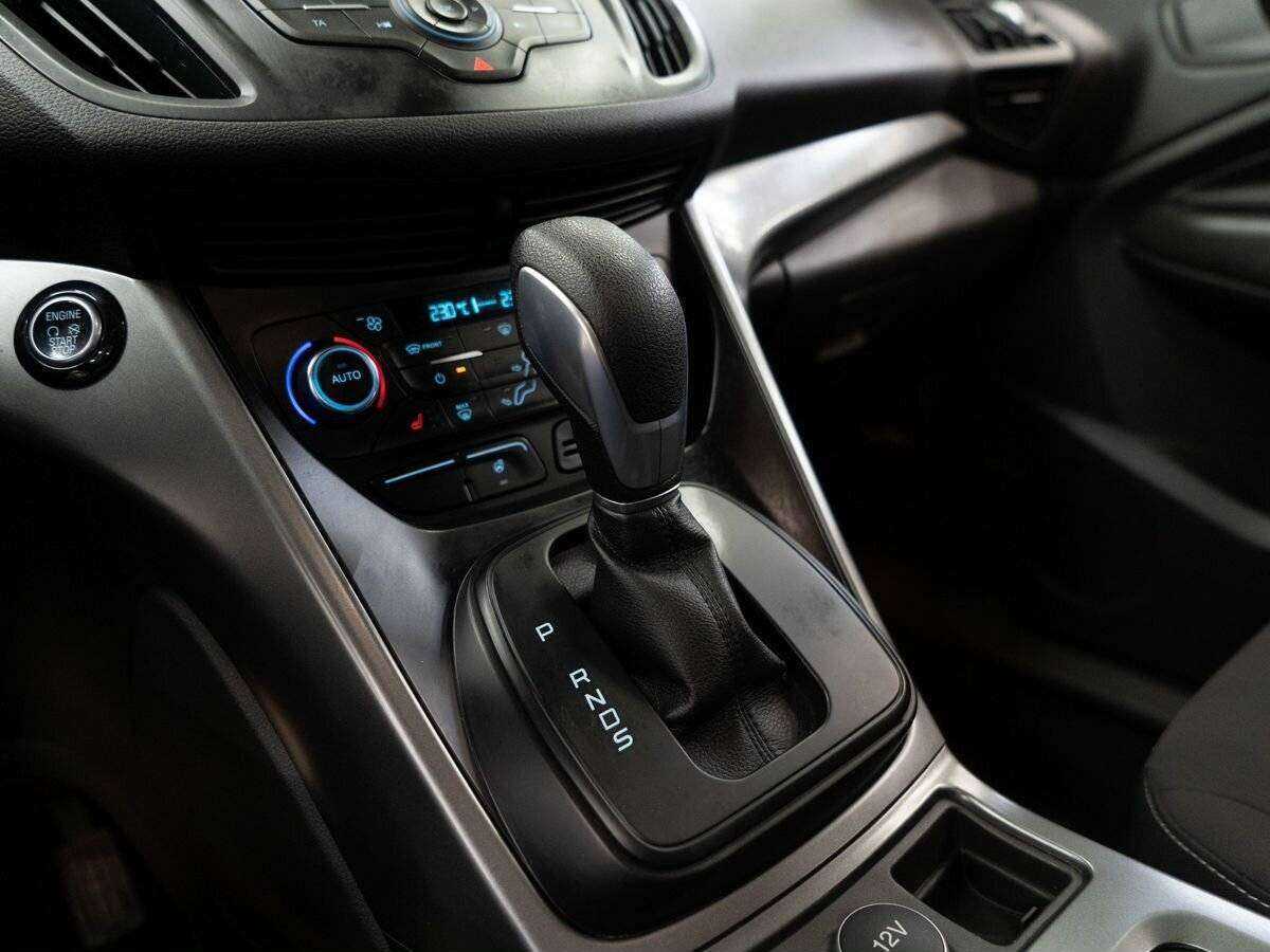 Купить Ford Kuga с пробегом. Фото: #12